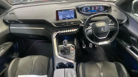 Peugeot 3008 1.5 BlueHDi GT Line Premium