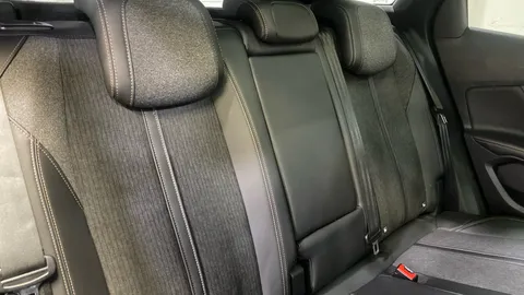 Peugeot 3008 1.5 BlueHDi GT Line Premium