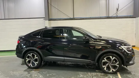 Renault Arkana 1.6 E-Tech full hybrid 145 Engineered Auto