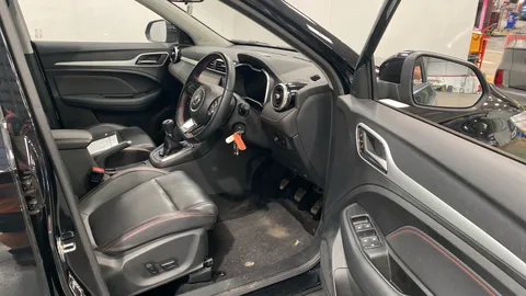 Mg Motor Uk               Zs 1.5 VTi-TECH Exclusive