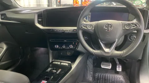 VAUXHALL MOKKA 100kW Ultimate 50kWh Auto