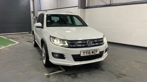 VOLKSWAGEN TIGUAN 2.0 TDi BlueMotion Tech R-Line DSG