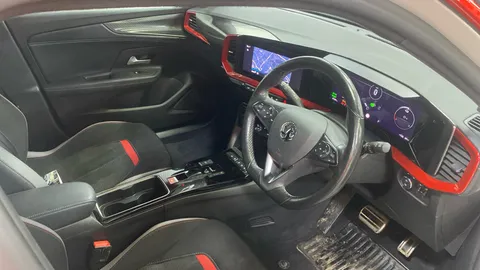 VAUXHALL MOKKA 100kW SRi Premium 50kWh Auto