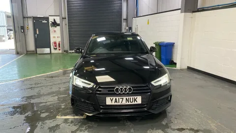 Audi A4 2.0 TDI 190 Quattro S Line S Tronic