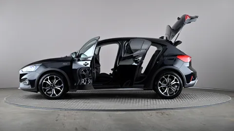 Ford Focus 1.0 EcoBoost Hybrid mHEV 125 Active X Edition