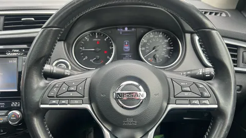 Nissan Qashqai 1.5 dCi N-Connecta 5dr