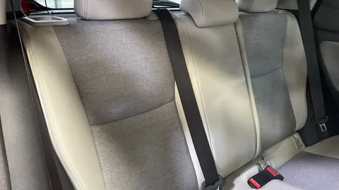 Toyota Yaris 1.5 Hybrid Excel CVT