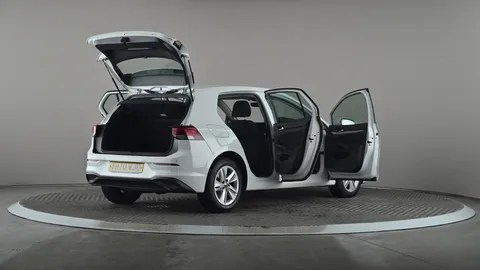 Volkswagen Golf 1.0 TSI Life