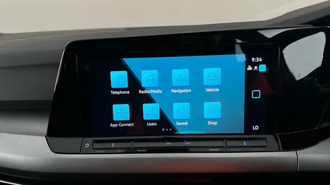 Volkswagen Golf 1.0 TSI Life