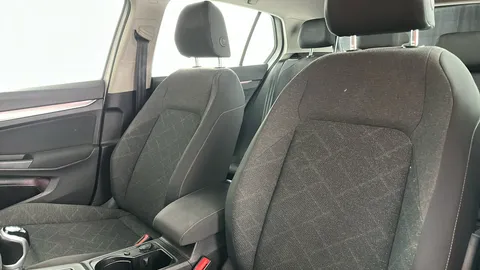 Volkswagen Golf 1.0 TSI Life