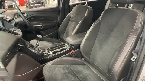 Ford Kuga 1.5 EcoBoost ST-Line 5dr 2WD