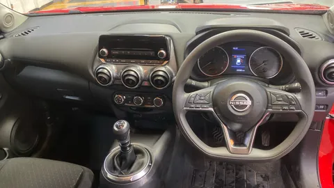 Nissan Juke 1.0 DiG-T 114 Visia