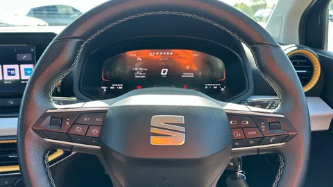 SEAT Arona 1.0 TSI SE 5dr