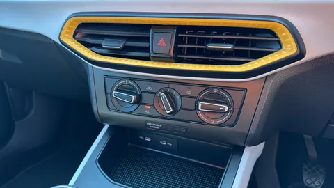 SEAT Arona 1.0 TSI SE 5dr