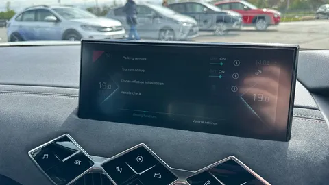 DS Ds 3 100kW E-TENSE Performance Line + 50kWh 5dr Auto