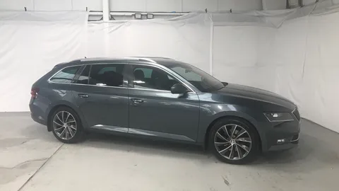 SKODA SUPERB 2.0 TDI CR Laurin + Klement 4X4