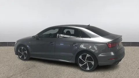 AUDI A3 35 TFSI Black Edition S Tronic