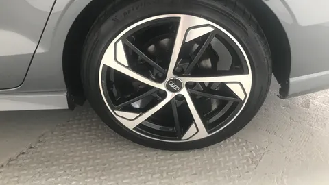 AUDI A3 35 TFSI Black Edition S Tronic