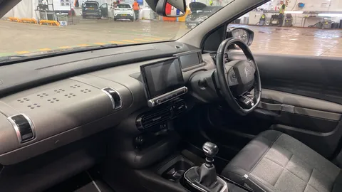 CITROEN C4 CACTUS 1.2 PureTech Flair [6 Speed]