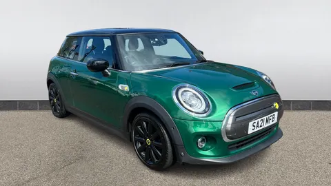 MINI HATCHBACK 135kW Cooper S Level 3 33kWh Auto