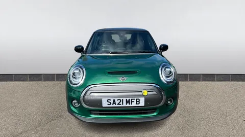 MINI HATCHBACK 135kW Cooper S Level 3 33kWh Auto