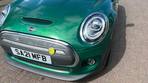 MINI HATCHBACK 135kW Cooper S Level 3 33kWh Auto