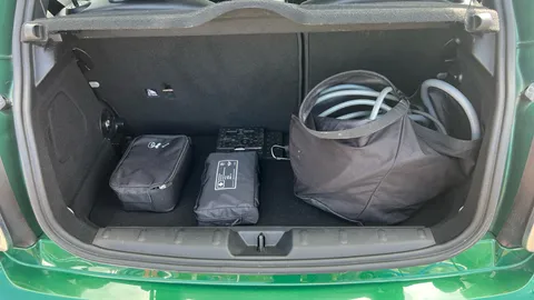 MINI HATCHBACK 135kW Cooper S Level 3 33kWh Auto