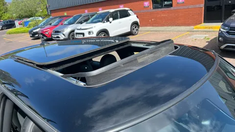 MINI HATCHBACK 135kW Cooper S Level 3 33kWh Auto