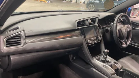 HONDA CIVIC 1.5 VTEC Turbo Sport