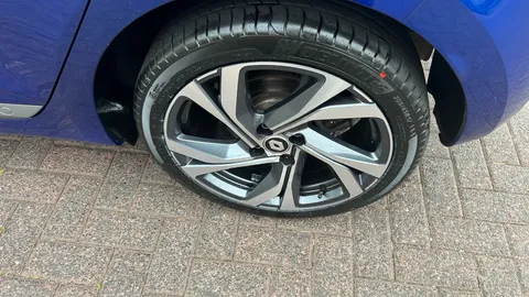 RENAULT CLIO 1.0 TCe 90 RS Line