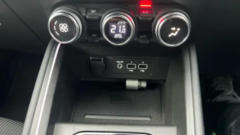 RENAULT CLIO 1.0 TCe 90 RS Line