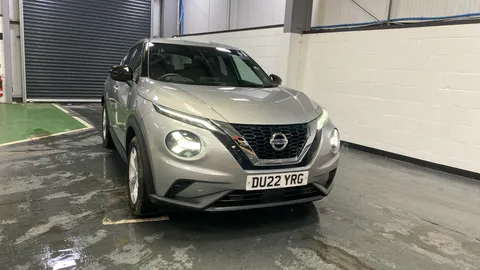 NISSAN JUKE 1.0 DiG-T 114 N-Connecta DCT