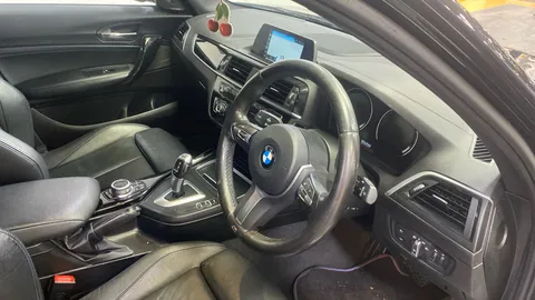 BMW 1 SERIES 118i [1.5] M Sport Shadow Ed Step Auto