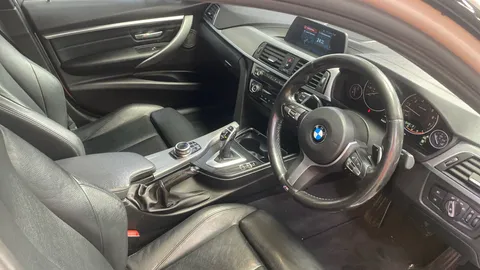 BMW 3 SERIES 320i M Sport Shadow Edition Step Auto