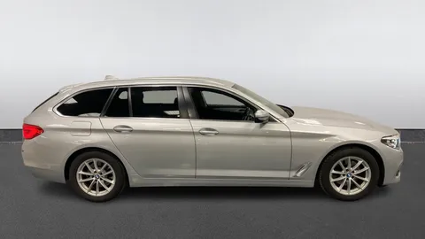 BMW 5 Series Touring 520d xDrive SE Auto