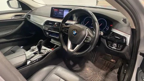 BMW 5 Series Touring 520d xDrive SE Auto