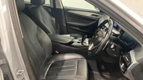 BMW 5 Series Touring 520d xDrive SE Auto