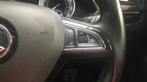 SKODA SUPERB 2.0 TDI CR Laurin + Klement 4X4