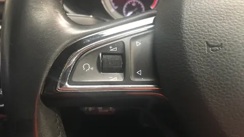 SKODA SUPERB 2.0 TDI CR Laurin + Klement 4X4