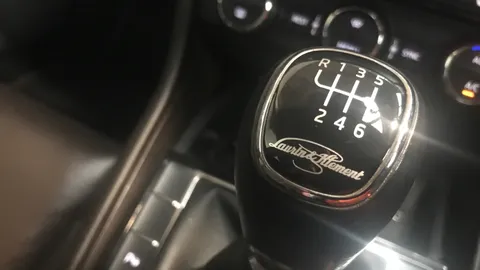 SKODA SUPERB 2.0 TDI CR Laurin + Klement 4X4