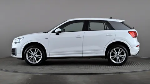 AUDI Q2 35 TFSI S Line S Tronic
