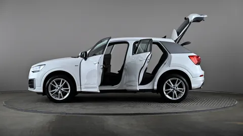 AUDI Q2 35 TFSI S Line S Tronic