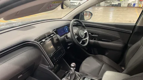 HYUNDAI TUCSON 1.6 TGDi SE Connect 2WD
