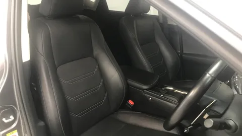 LEXUS NX 300h 2.5 CVT [Premium Pack]