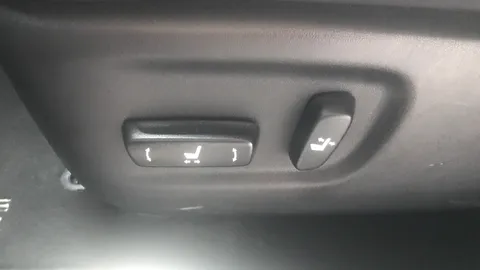 LEXUS NX 300h 2.5 CVT [Premium Pack]