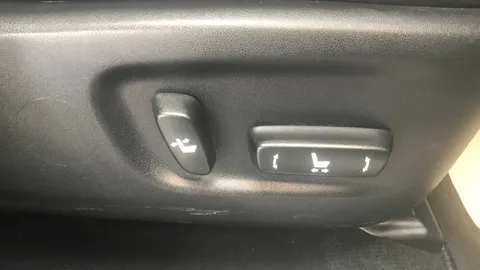 LEXUS NX 300h 2.5 CVT [Premium Pack]