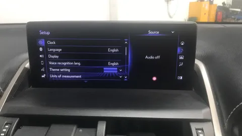 LEXUS NX 300h 2.5 CVT [Premium Pack]