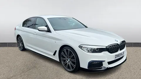 BMW 5 Series 530d xDrive M Sport Auto [Plus Pack]