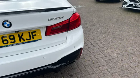 BMW 5 Series 530d xDrive M Sport Auto [Plus Pack]