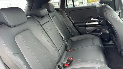 MERCEDES-BENZ EQA EQA 250+ 140kW Sport Night Ed 70.5kWh Auto